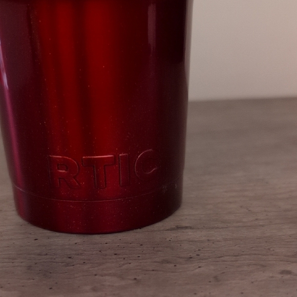 RTIC Stainless Steel Tumbler - Picture 2 of 7